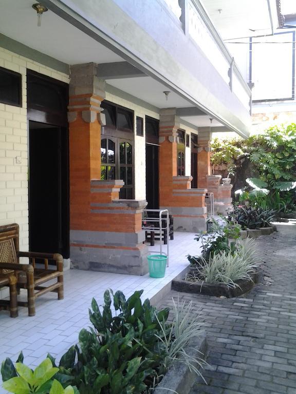 Mahendra Beach Inn Kuta  Phòng bức ảnh