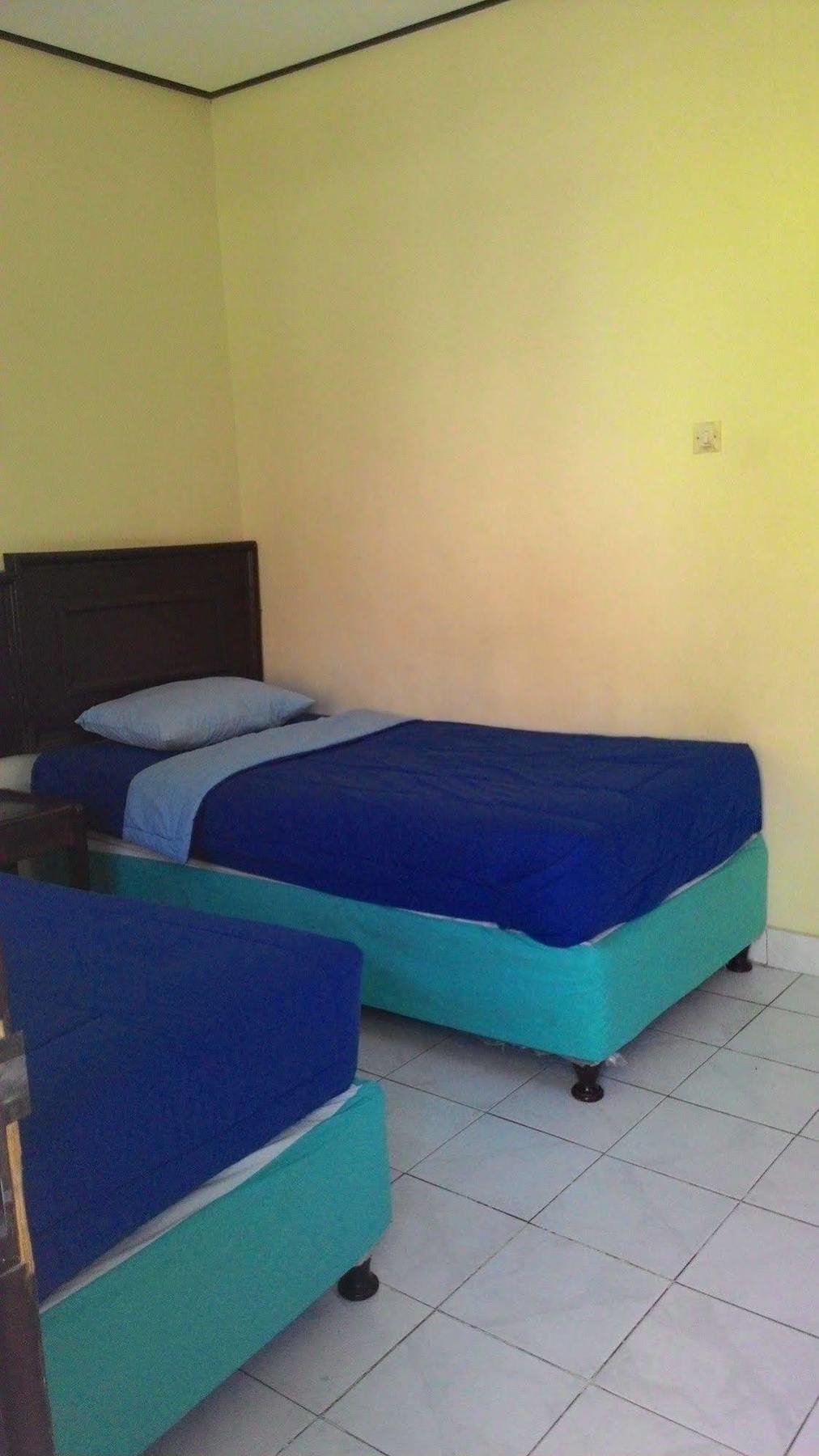 Mahendra Beach Inn Kuta  Ngoại thất bức ảnh
