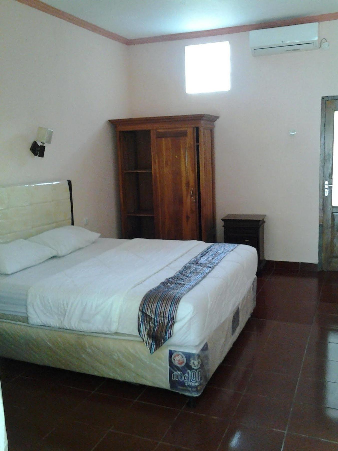 Mahendra Beach Inn Kuta  Ngoại thất bức ảnh